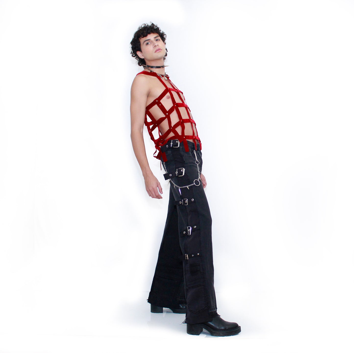 Pantalón de cintos