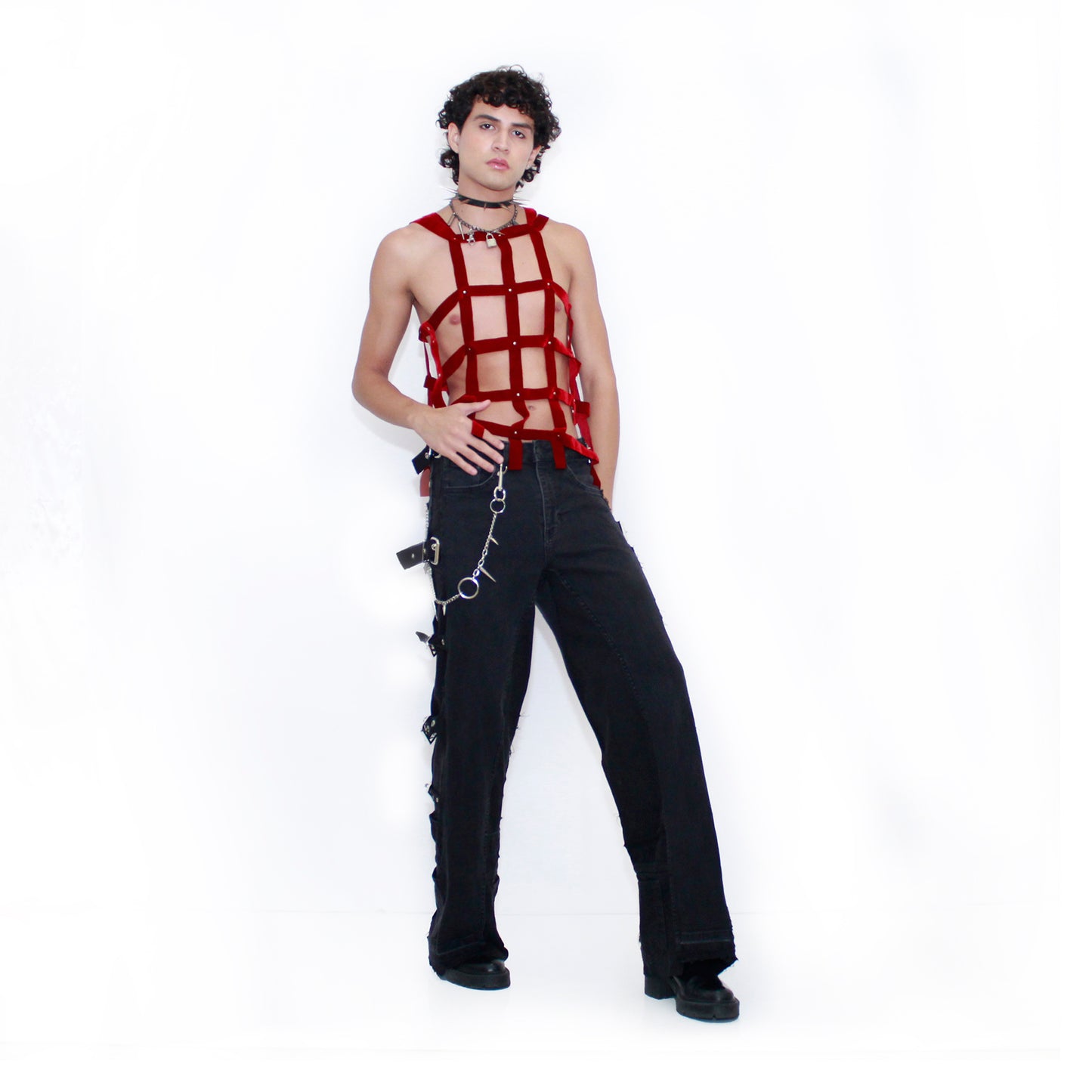Pantalón de cintos